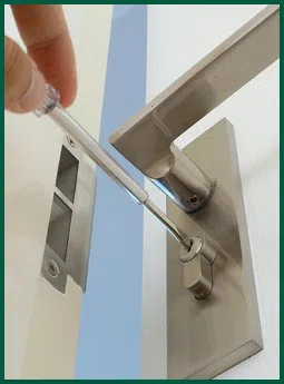 Alexandria Lock And Key Alexandria, VA 703-828-9076 Alexandria Lock And Key Alexandria, VA 703-828-9076